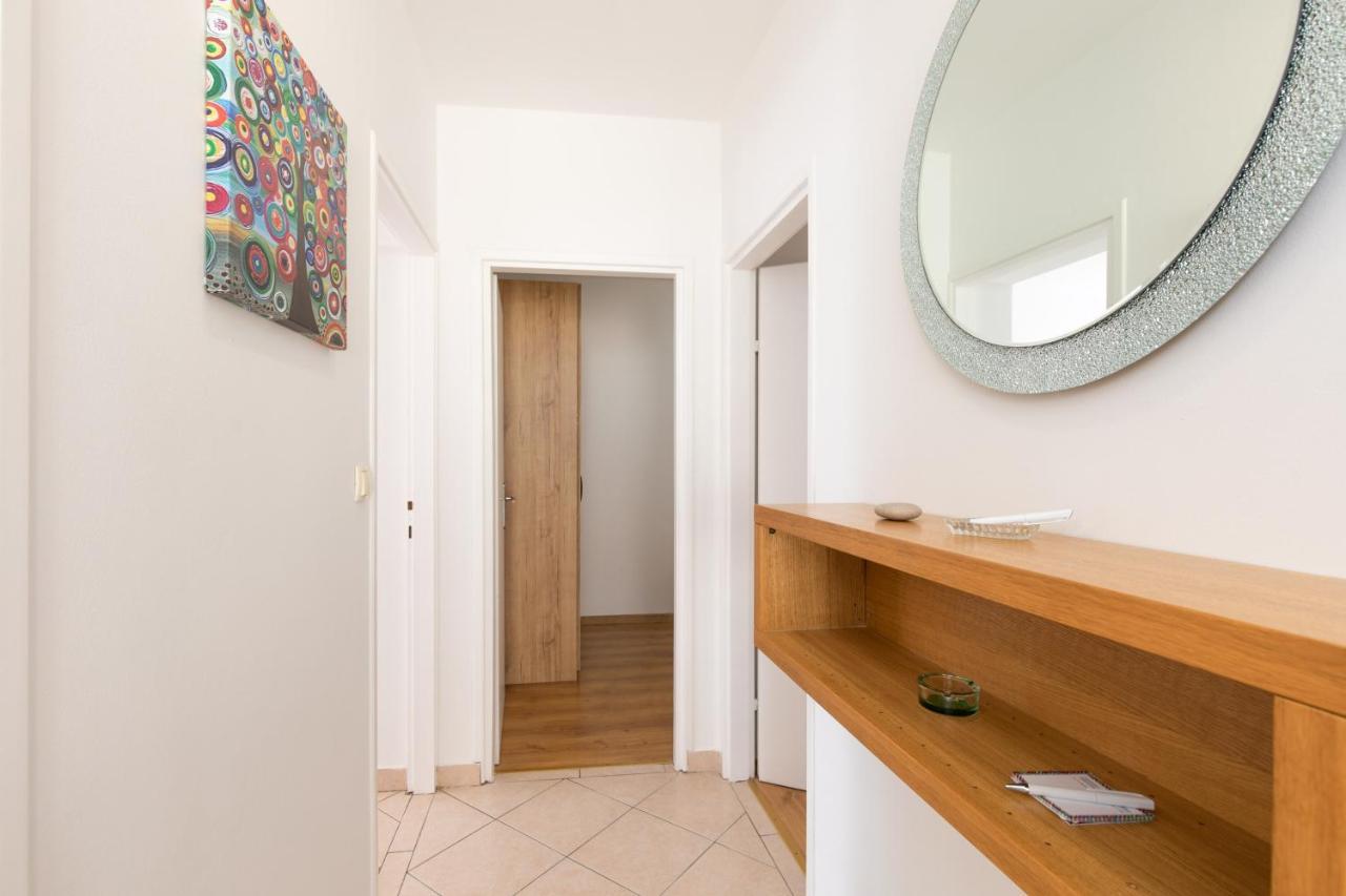Apartment Julijana Đảo Krk Ngoại thất bức ảnh