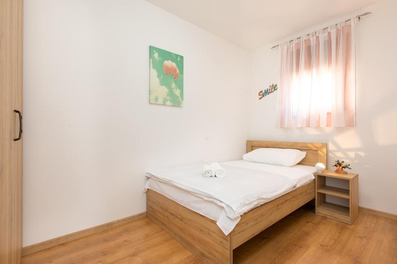 Apartment Julijana Đảo Krk Ngoại thất bức ảnh