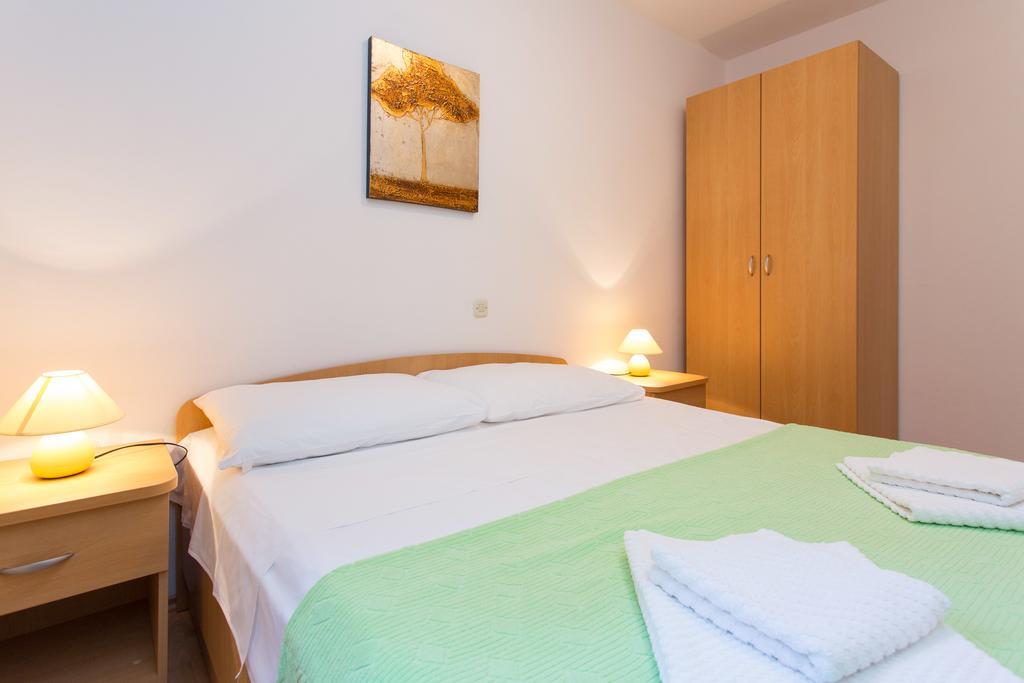 Apartment Julijana Đảo Krk Ngoại thất bức ảnh